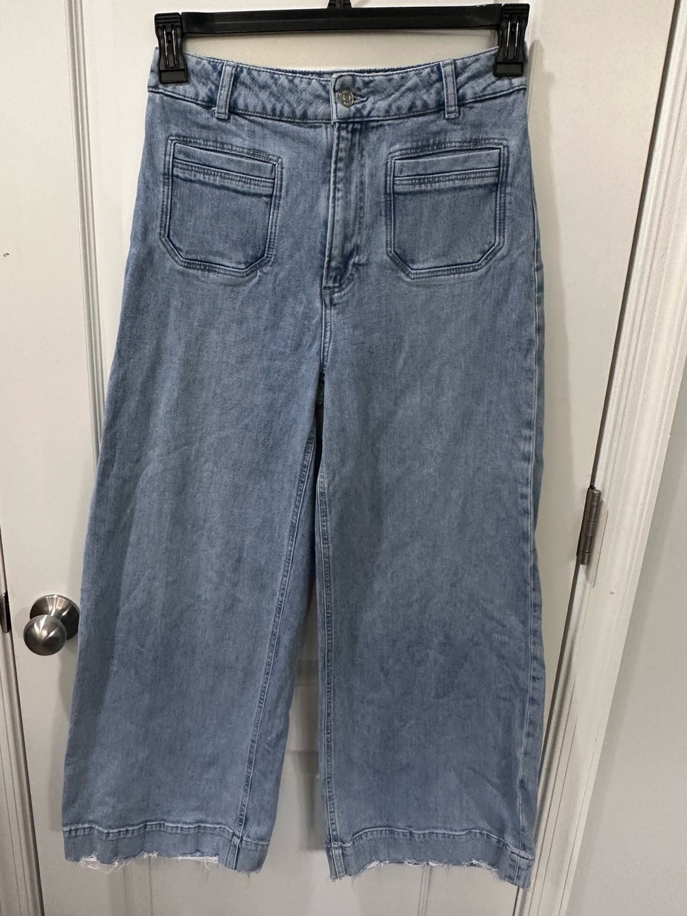 PAIGE High Rise Wide Leg Cropped Jeans Raw Hem Light Wash Size 28
